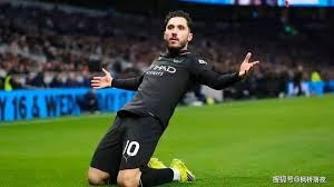 篮球火箭新援表现稳定，逐渐融入体系