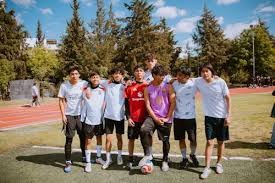 减少持球犹豫的训练方案